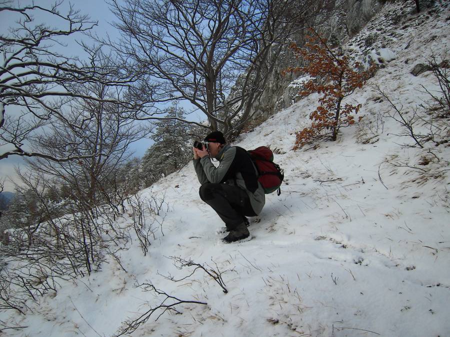 A friend of mine taking photos, too - Winter on the Vápeč near Horná Poruba